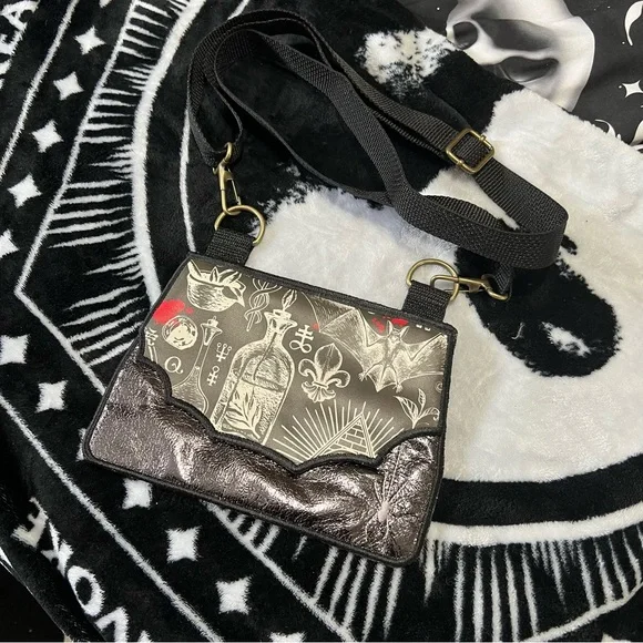 Potions, Poisons & Bats Gothic Witchy Crossbody Mini Bag - Picture 3 of 8